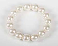 glass pearl bracelet